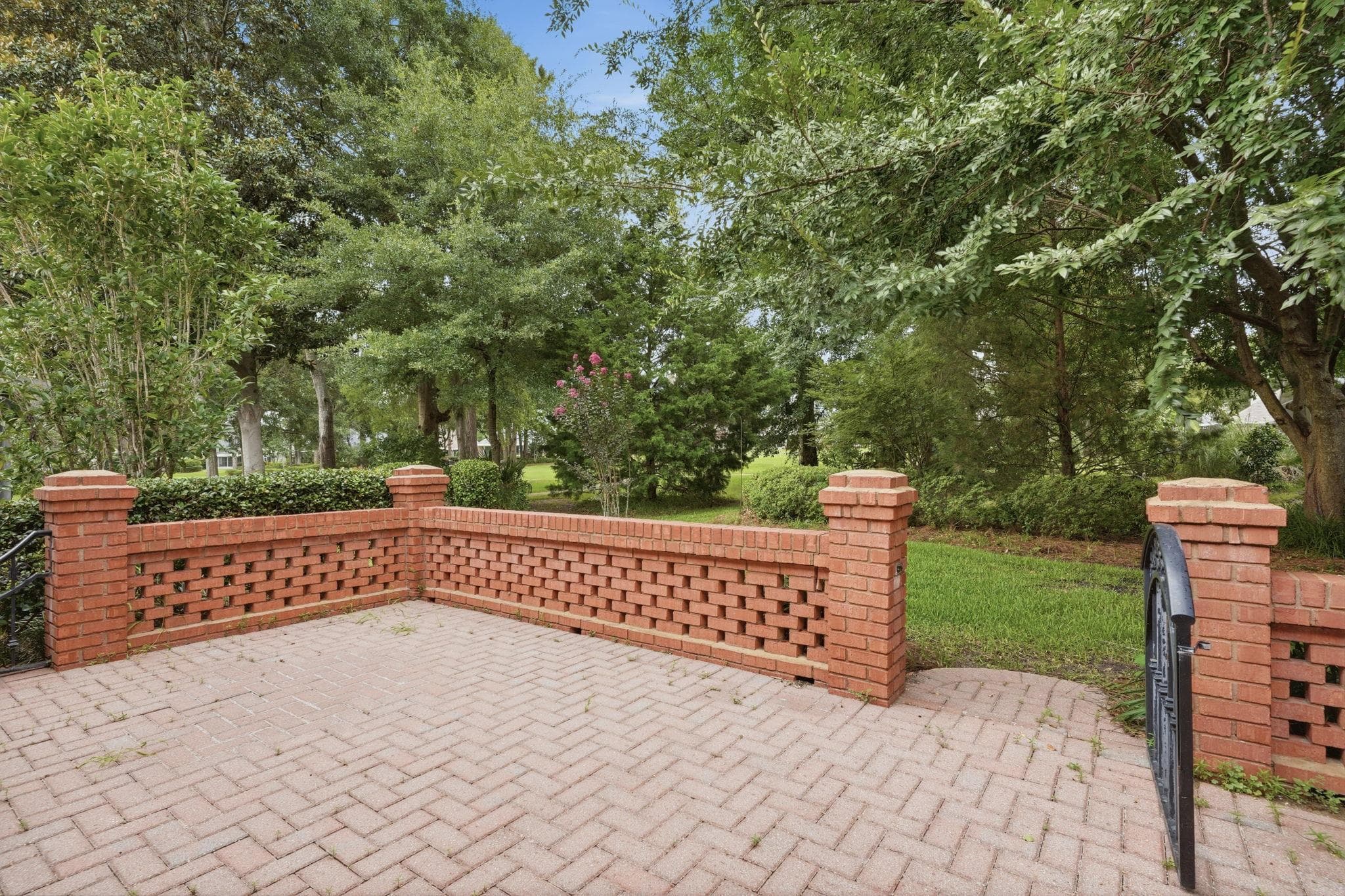 Property photo 37